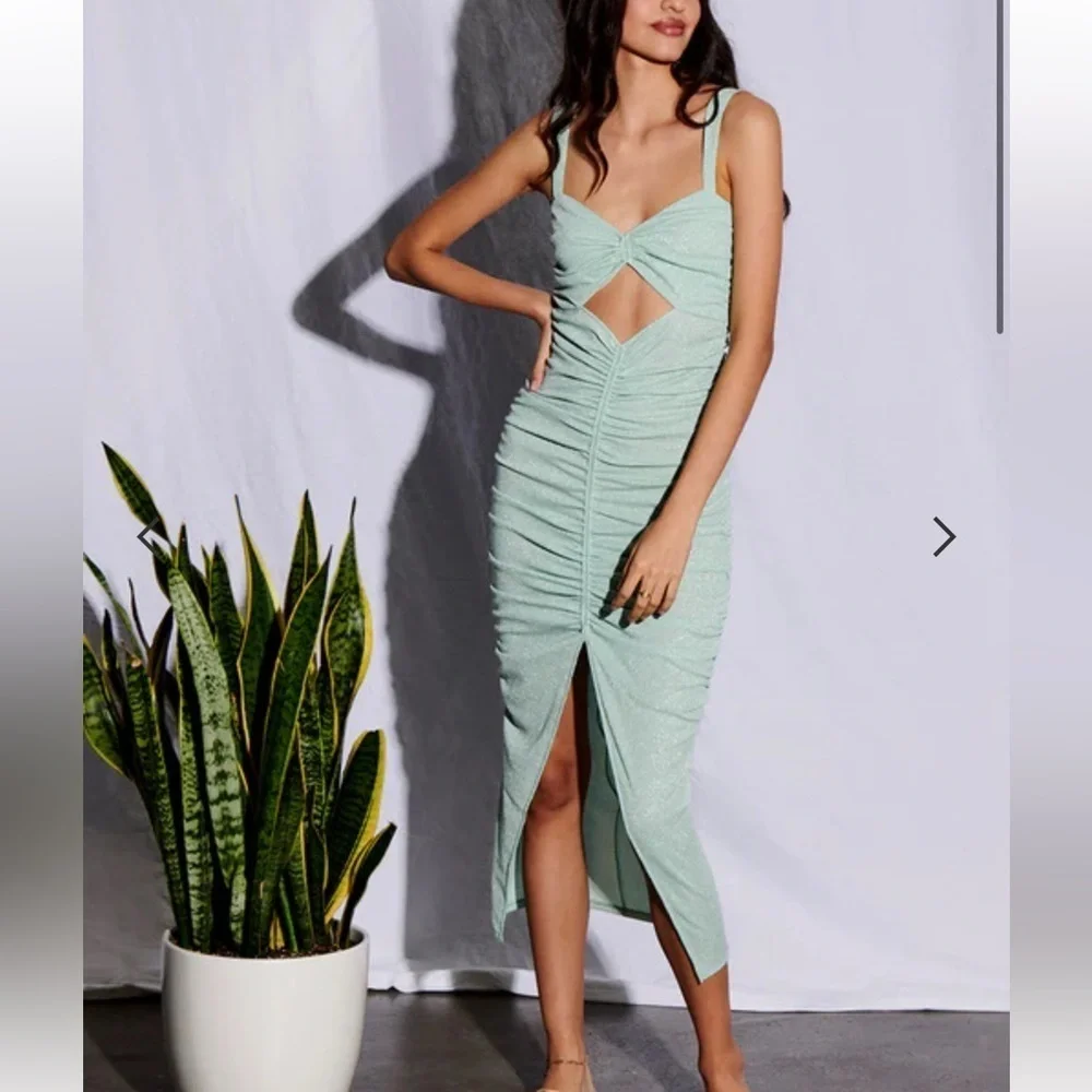 Saylor Merilyn Dress in Mint Shimmer size XS